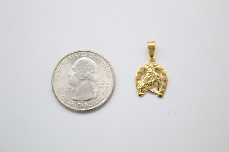 18k Gold Filled Horse Shoe Pendant