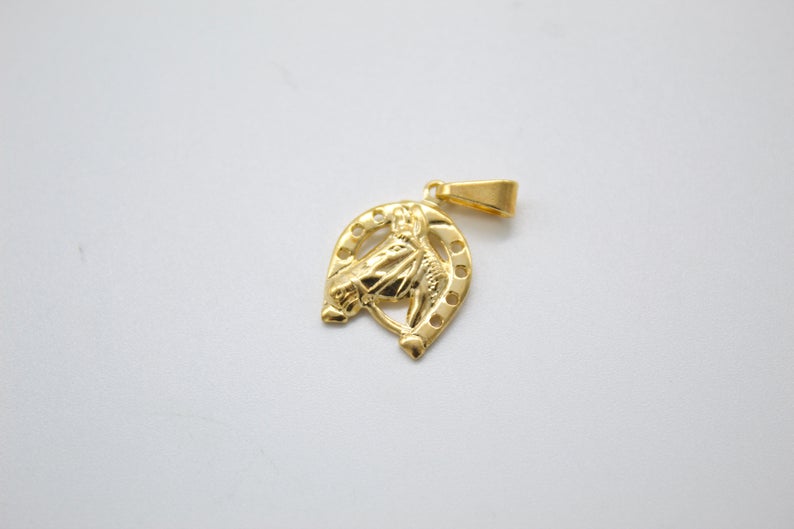 18k Gold Filled Horse Shoe Pendant